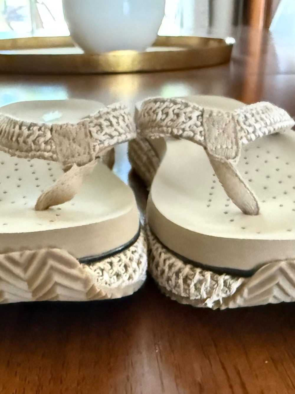 Volatile Palau Natural Raffia Flip Flop - Picture 7 of 11